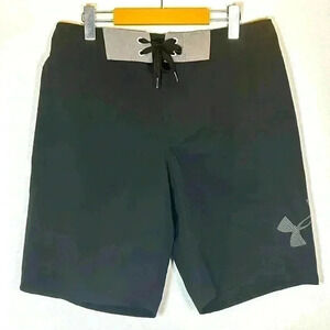 Under Armour Men's Swim Trunks Size 32 Pool Beach Shorts Vacation Athlete Summer